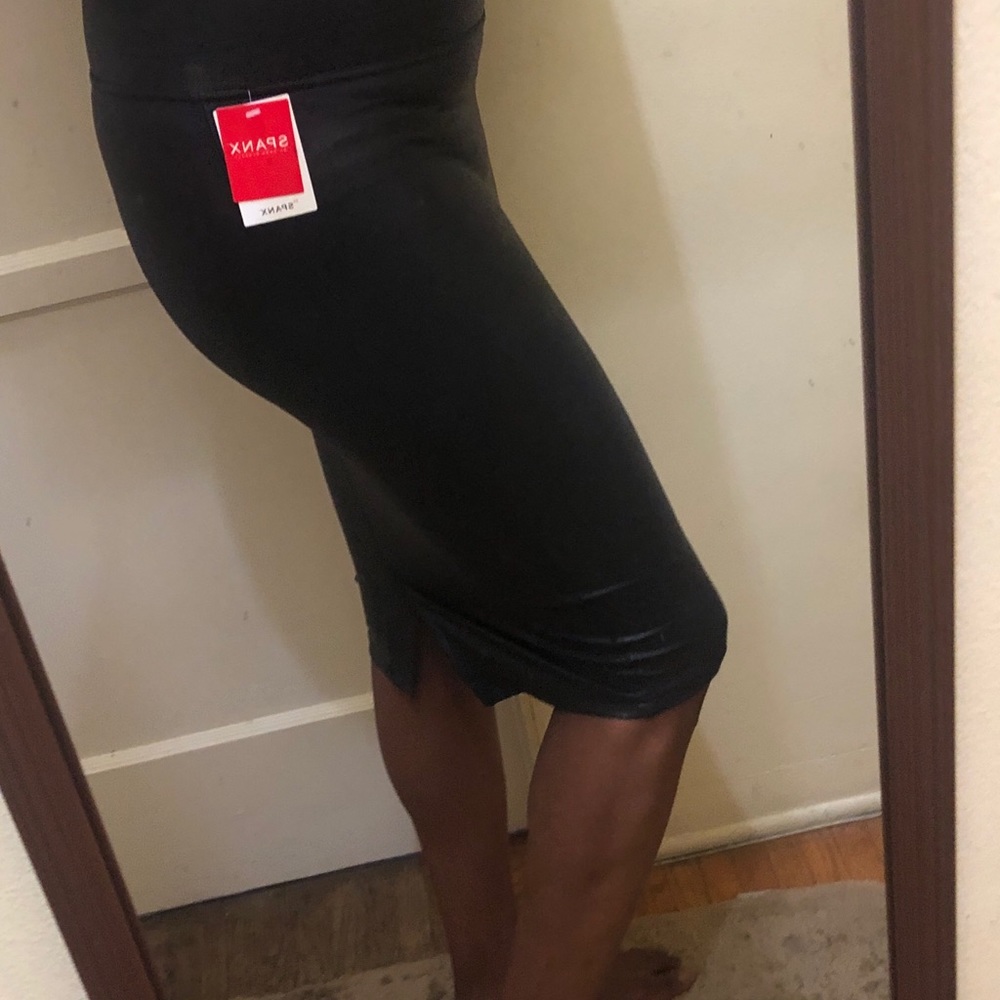 Spanx Faux leather pencil skirt.